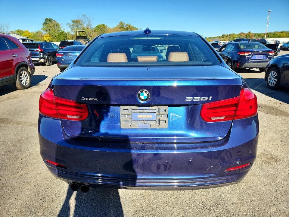 2017 BMW 330 XI 6