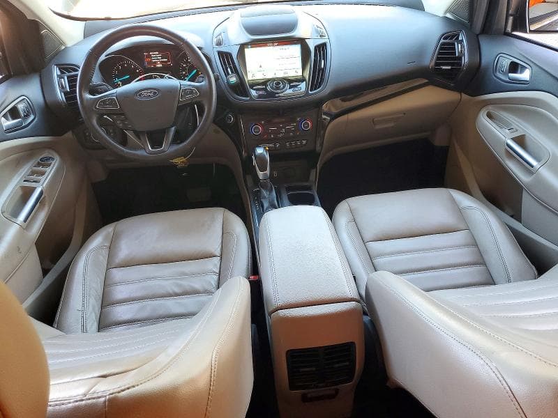 2019 FORD ESCAPE TITANIUM 8