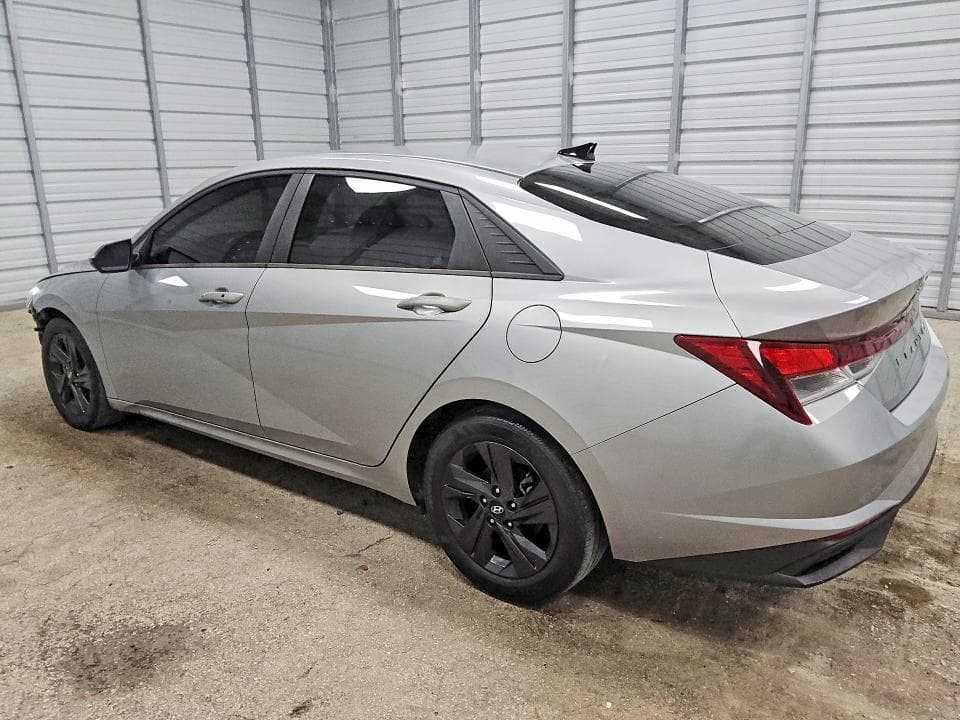 2021 HYUNDAI ELANTRA SEL 2
