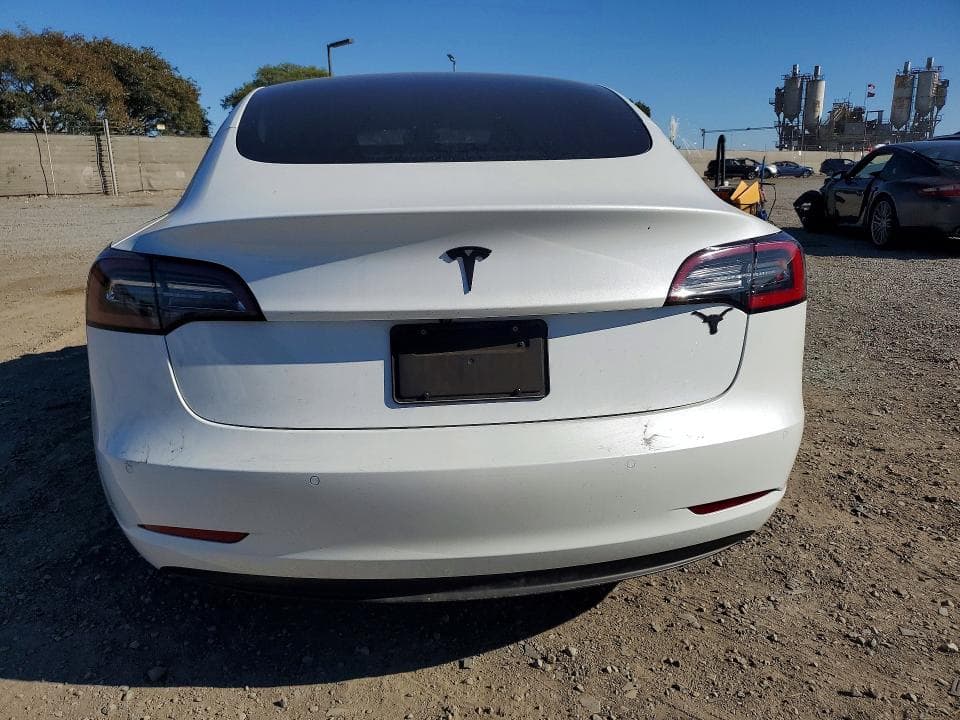 2022 TESLA MODEL 3 6