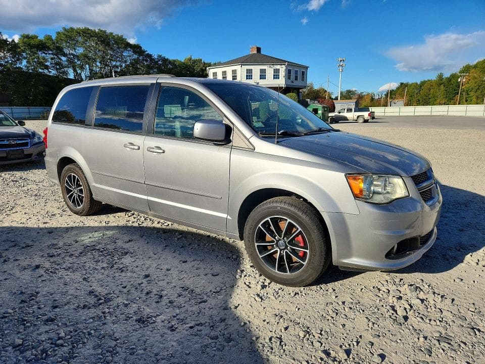 2017 DODGE GRAND CARAVAN GT 4