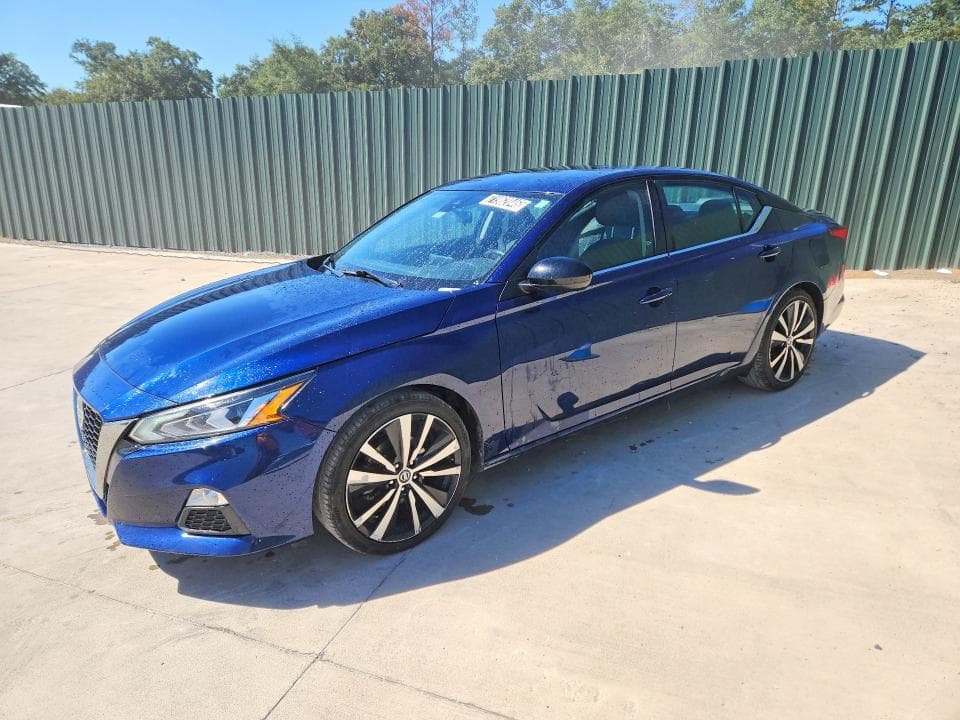 2022 NISSAN ALTIMA SR