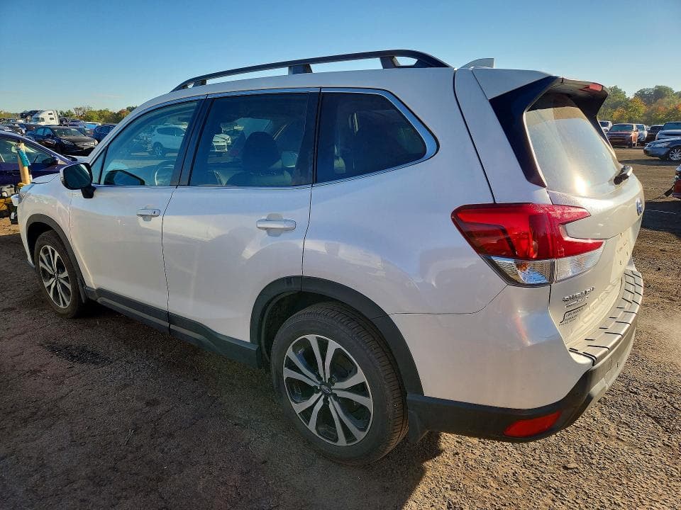 2023 SUBARU FORESTER LIMITED 2