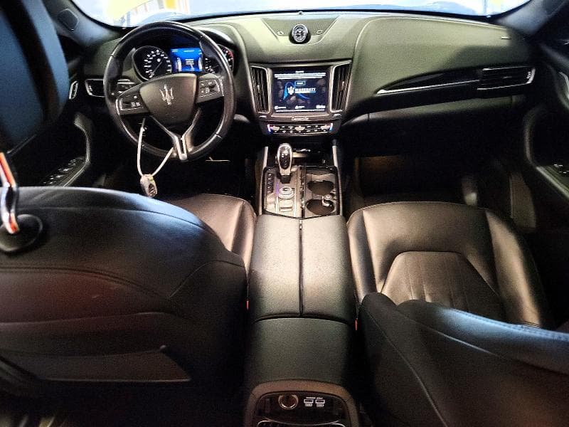 2018 MASERATI LEVANTE 8