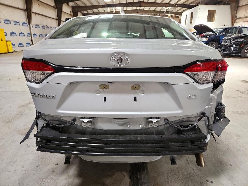 2026 TOYOTA COROLLA LE 6