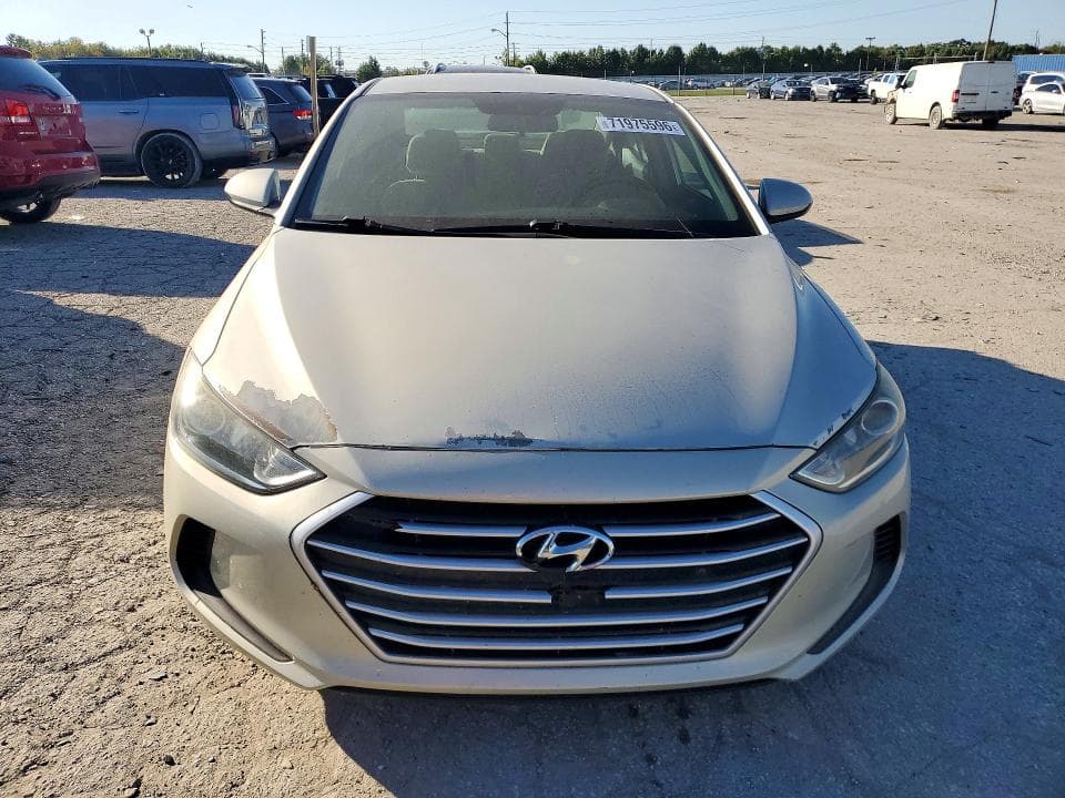 2017 HYUNDAI ELANTRA SE 5