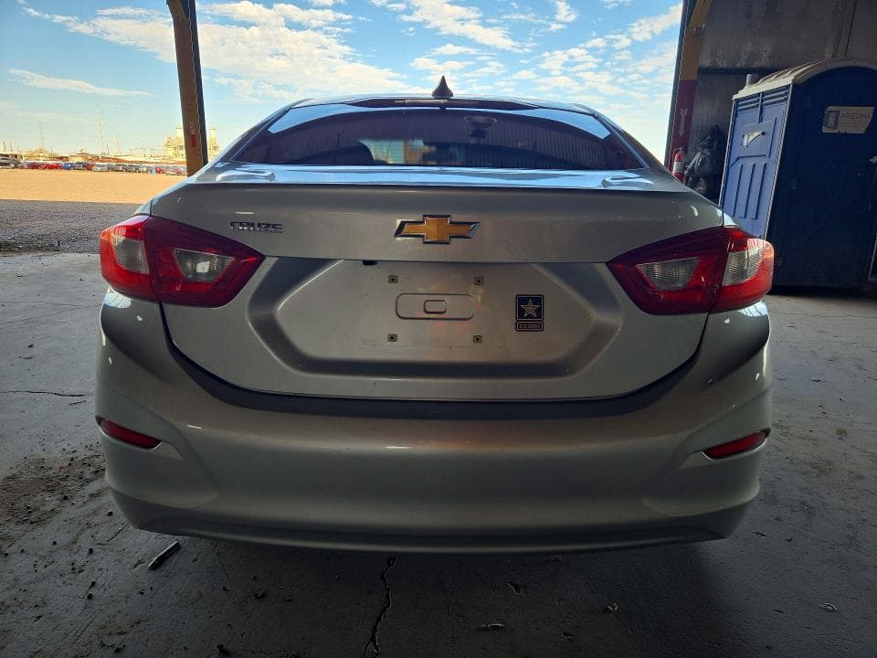 2017 CHEVROLET CRUZE LS 6