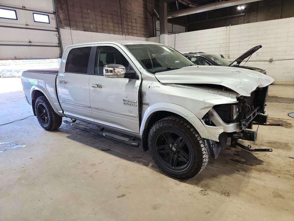 2017 RAM 1500 LARAMIE 4