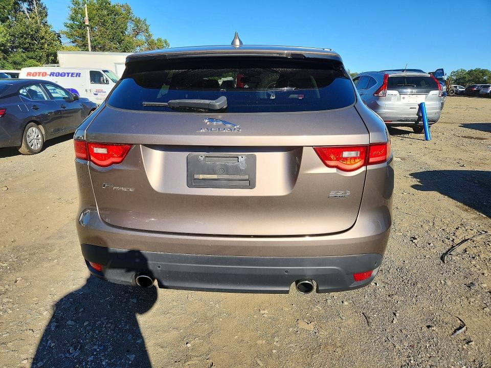 2017 JAGUAR F-PACE PREMIUM 6