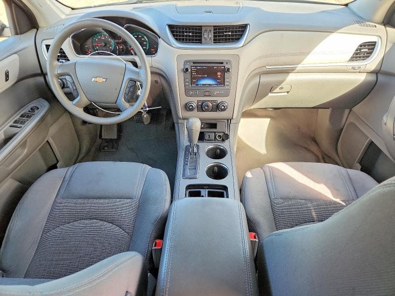 2017 CHEVROLET TRAVERSE LS 8