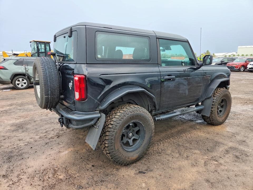2023 FORD BRONCO BASE 3