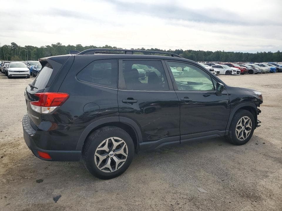 2020 SUBARU FORESTER PREMIUM 3