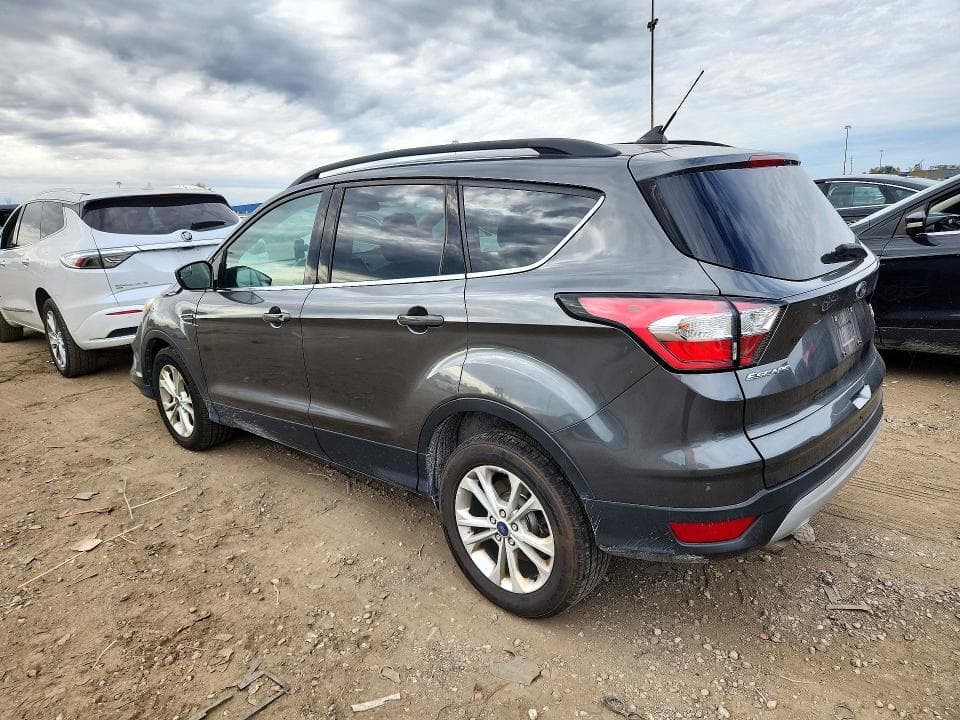 2018 FORD ESCAPE SE 2