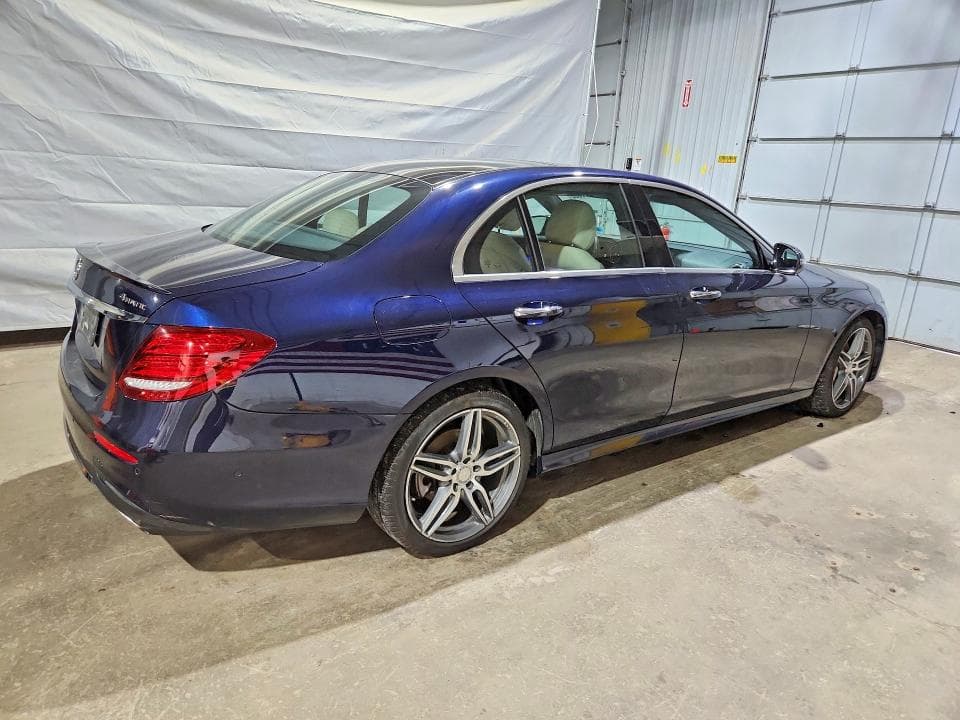 2017 MERCEDES-BENZ E 300 4MATIC 3