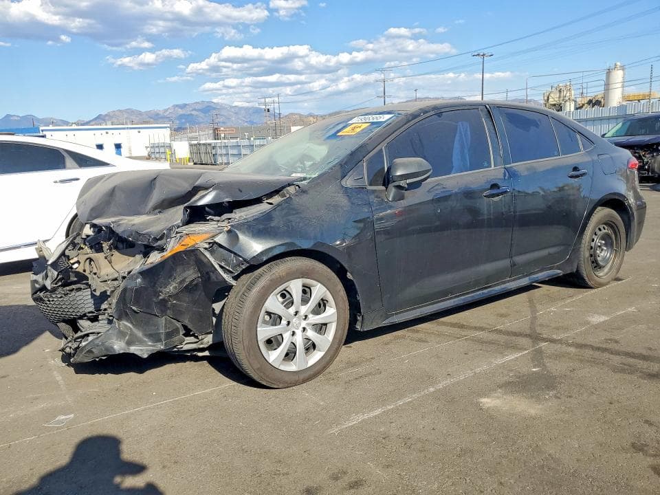 2020 TOYOTA COROLLA LE - 1
