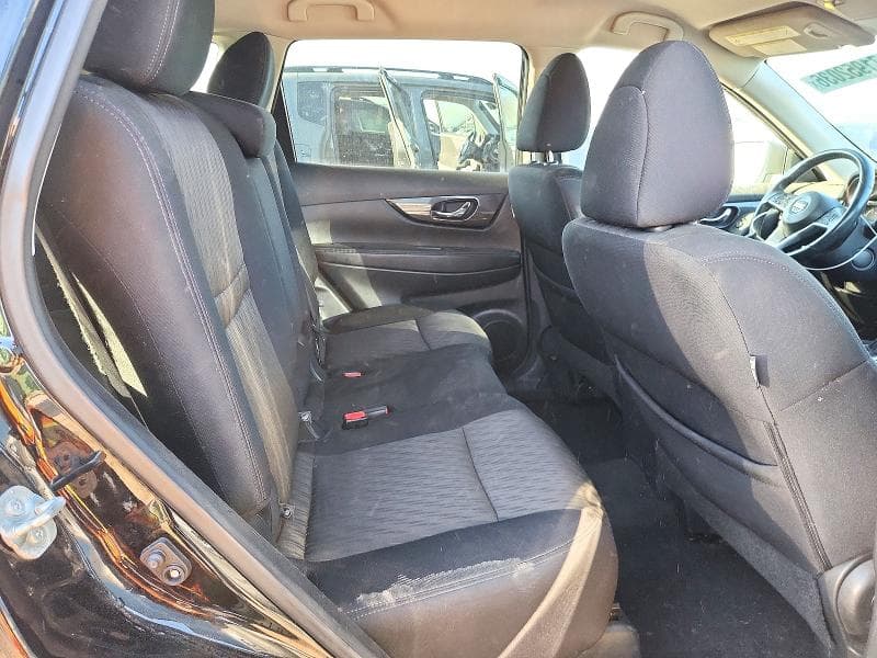 2017 NISSAN ROGUE SV 10