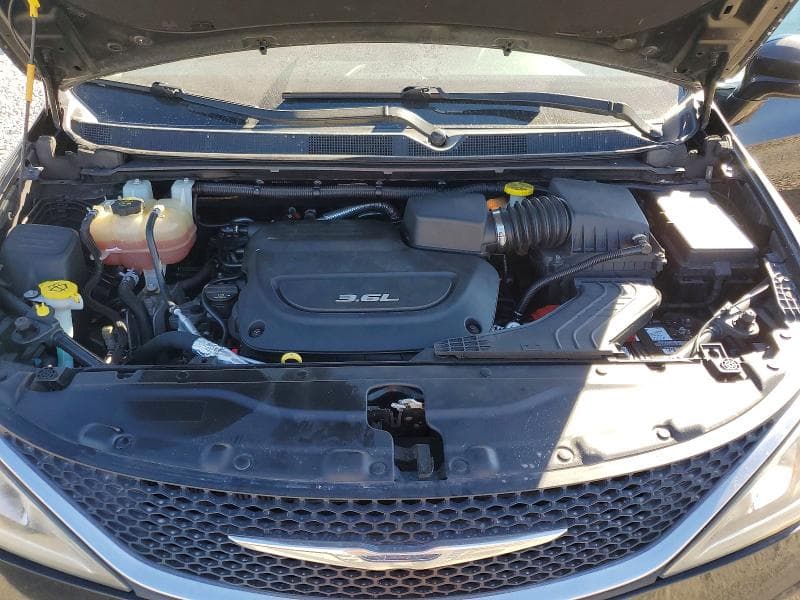 2017 CHRYSLER PACIFICA TOURING L 12