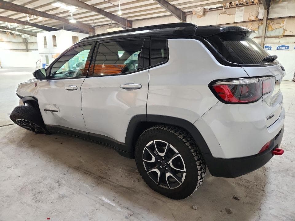 2026 JEEP COMPASS TRAILHAWK 2