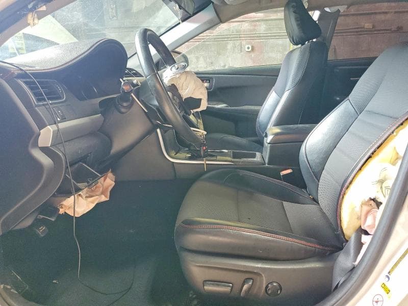 2017 TOYOTA CAMRY SE 7