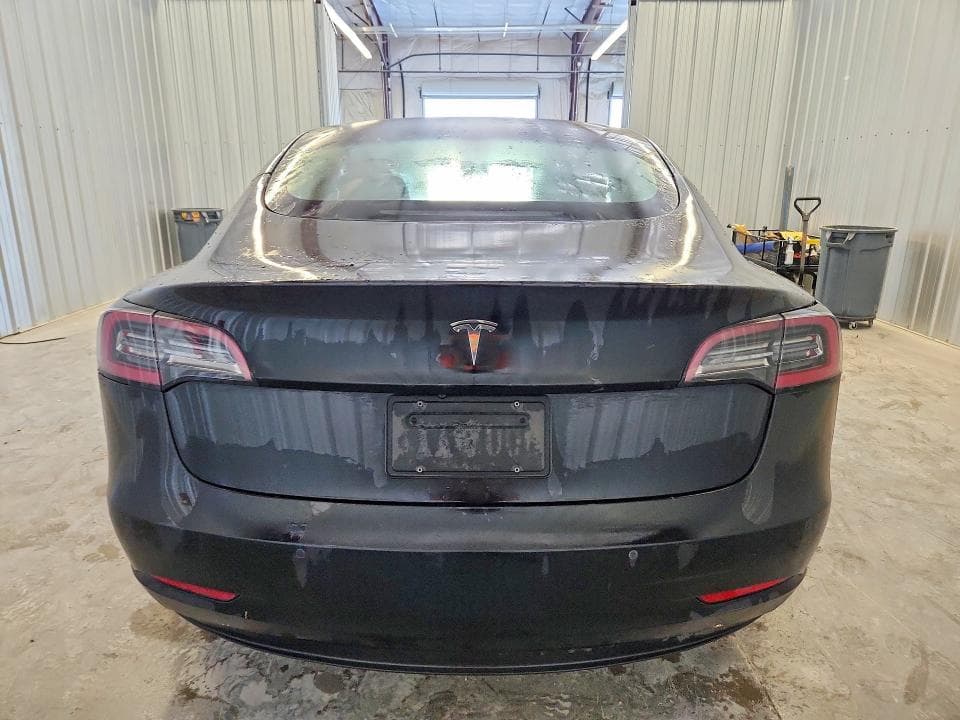 2022 TESLA MODEL 3 6