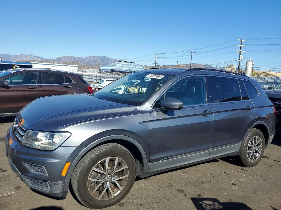 2018 VOLKSWAGEN TIGUAN SE