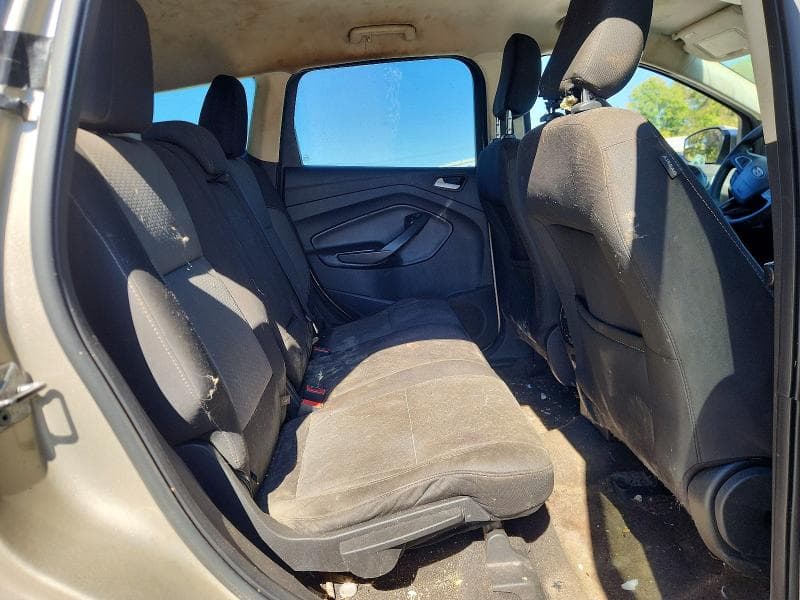 2018 FORD ESCAPE SE 11