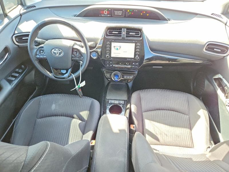 2021 TOYOTA PRIUS PRIME LE 8