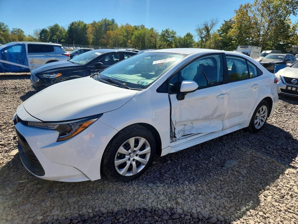 2024 TOYOTA COROLLA LE - 1
