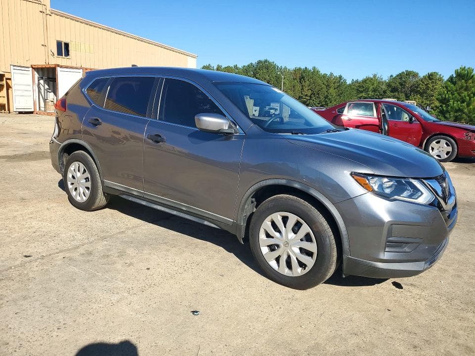 2018 NISSAN ROGUE S 4