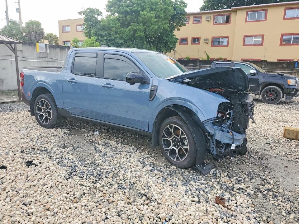 2026 FORD MAVERICK LARIAT 4