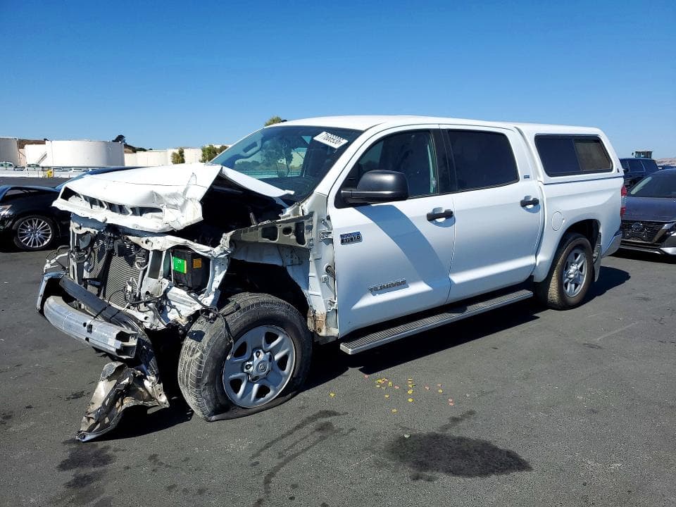 2017 TOYOTA TUNDRA CREWMAX SR5