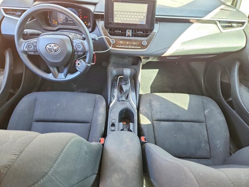 2026 TOYOTA COROLLA LE 8