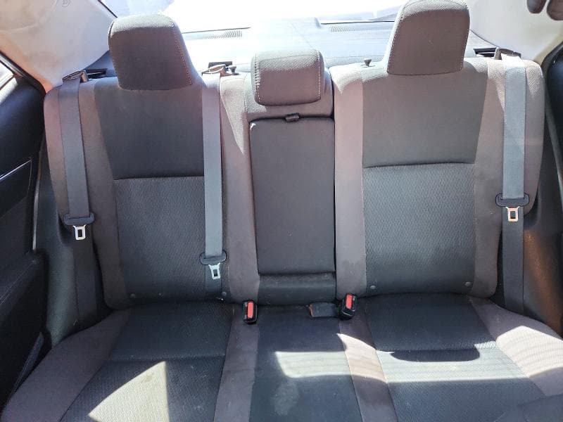 2018 TOYOTA COROLLA LE 10