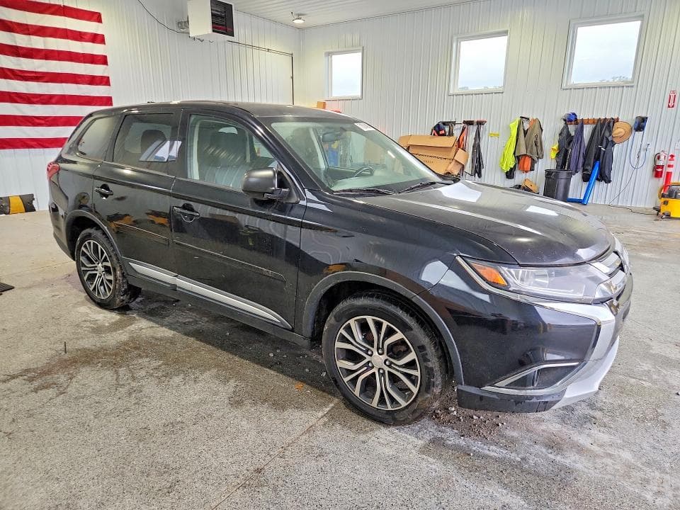 2017 MITSUBISHI OUTLANDER ES 4