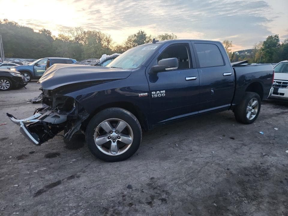 2018 RAM 1500 SLT - 1
