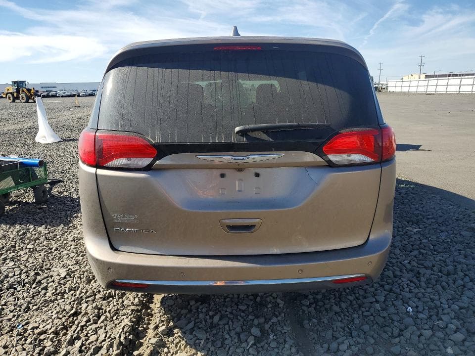 2018 CHRYSLER PACIFICA TOURING PLUS 6