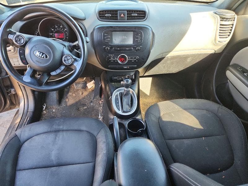 2017 KIA SOUL + 8