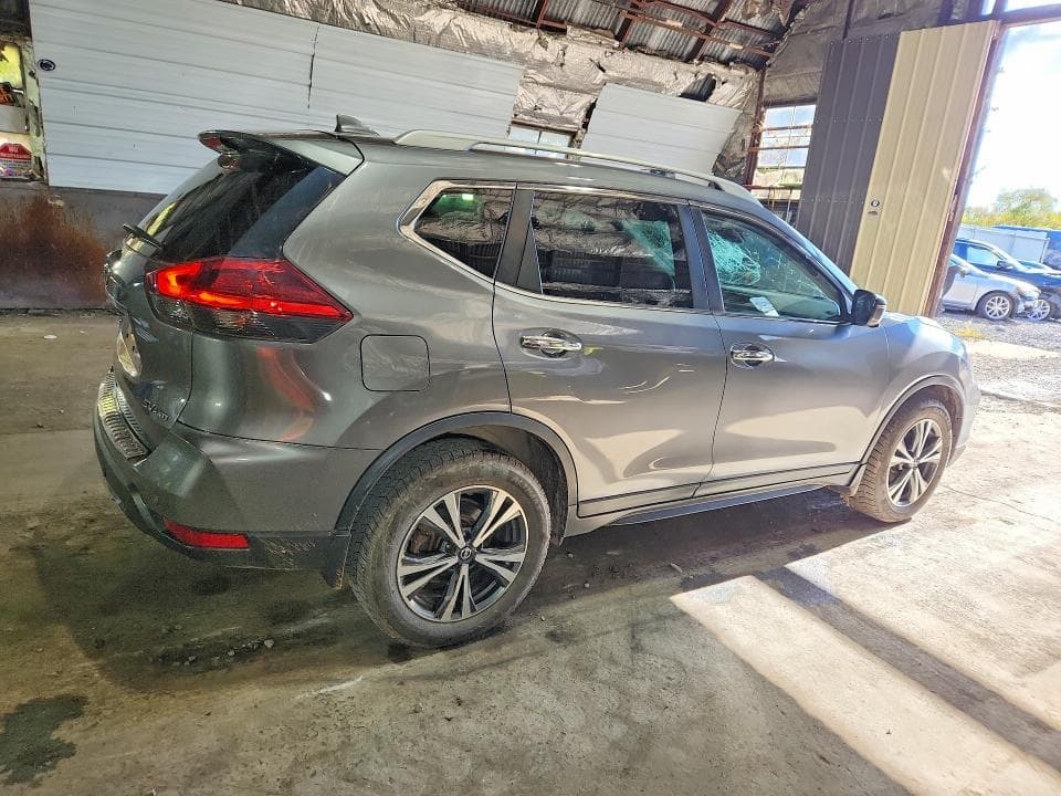 2019 NISSAN ROGUE SV 3