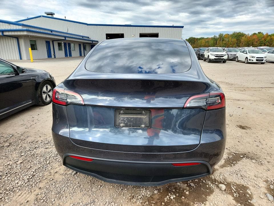2022 TESLA MODEL Y 6