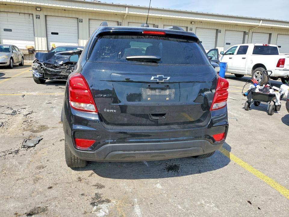2021 CHEVROLET TRAX 1LT 6