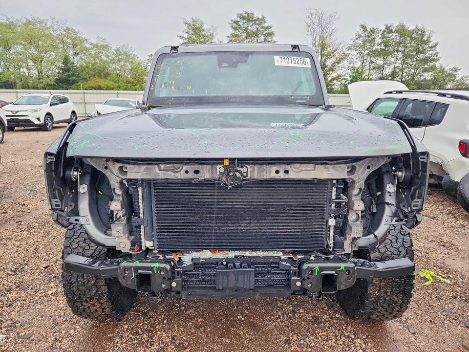 2023 FORD BRONCO BASE 5