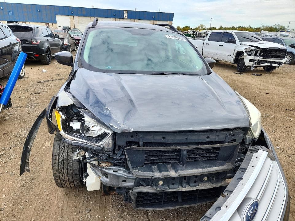 2018 FORD ESCAPE SE 5