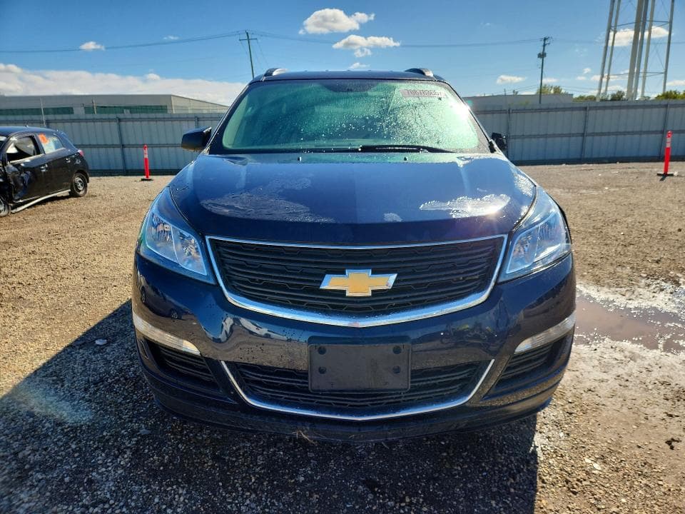 2017 CHEVROLET TRAVERSE LS 5