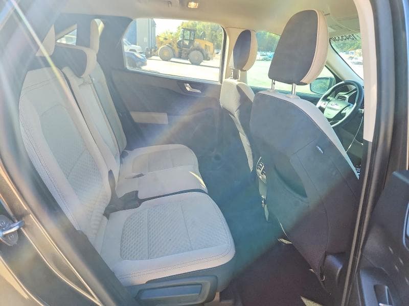2020 FORD ESCAPE SE 11