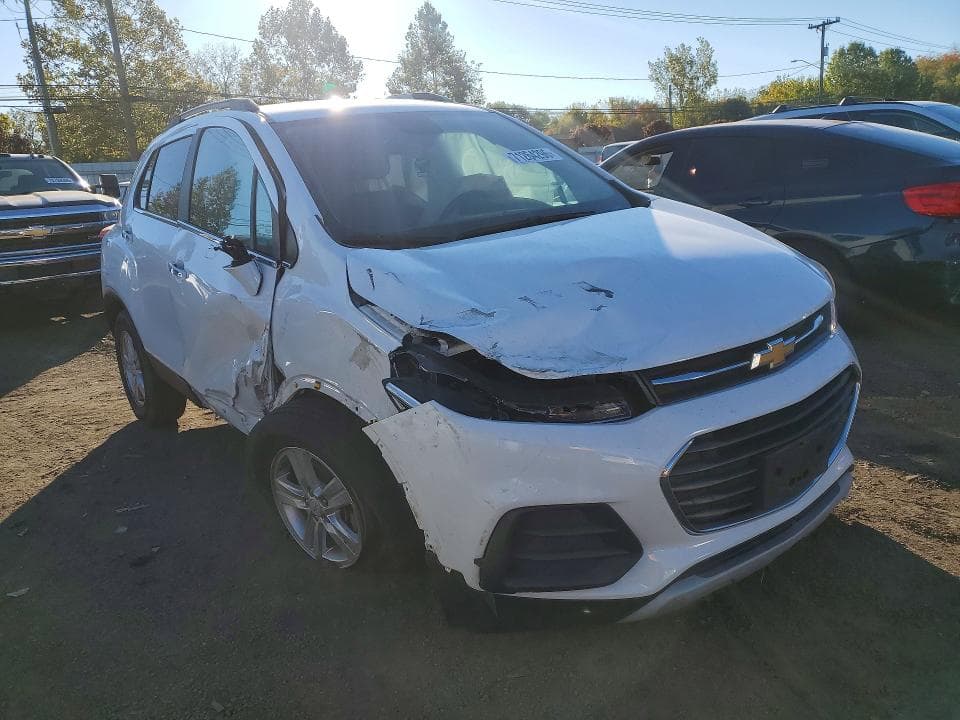 2018 CHEVROLET TRAX 1LT 4