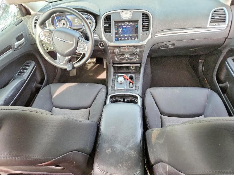 2019 CHRYSLER 300 TOURING 8