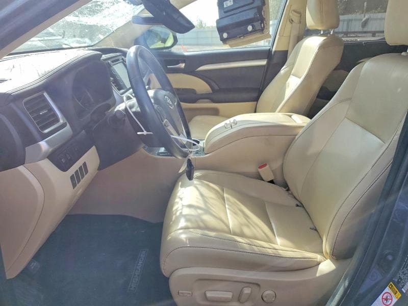 2018 TOYOTA HIGHLANDER XLE 7