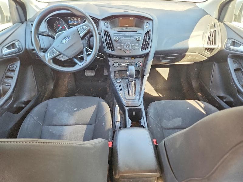 2017 FORD FOCUS SE 8