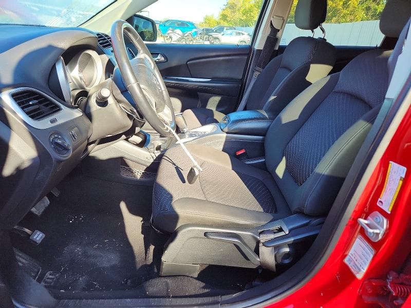 2019 DODGE JOURNEY SE 7