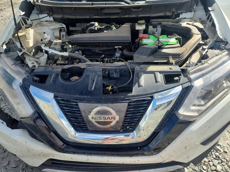 2017 NISSAN ROGUE SV 12
